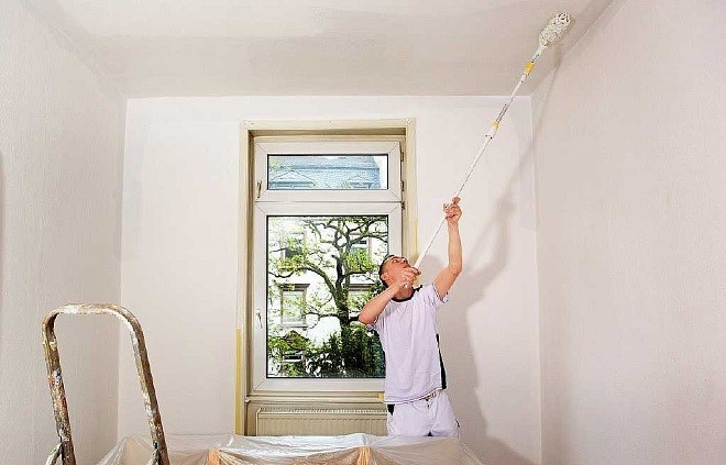 Как покрасить потолки из гипсокартона своими руками