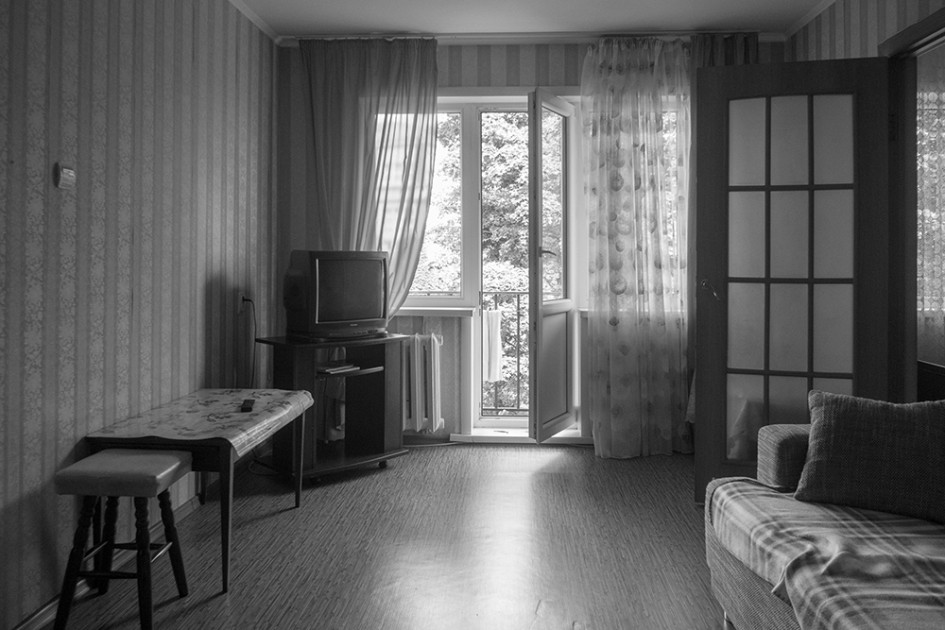 Вид комнаты в типовом советском доме