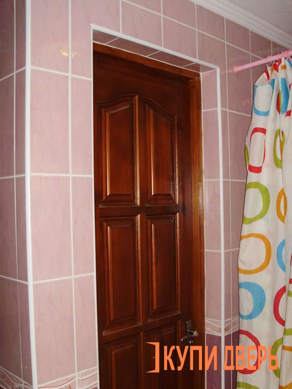 Двери в ванной без наличников под плитку фото